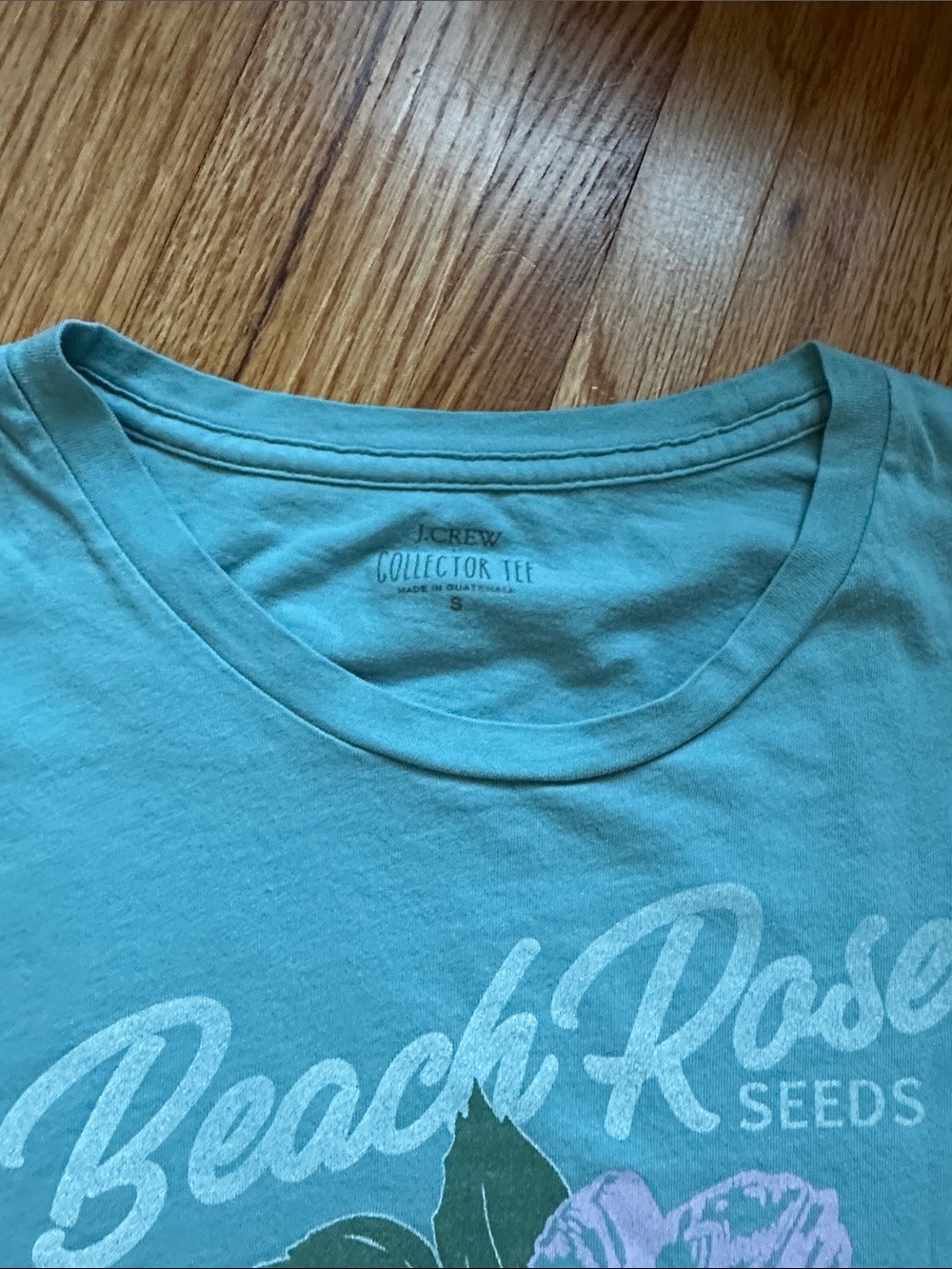 J Crew Factory t-shirt Beach Rose Graphic Tee in Aqua with Pink Floral - Picture 4 of 6